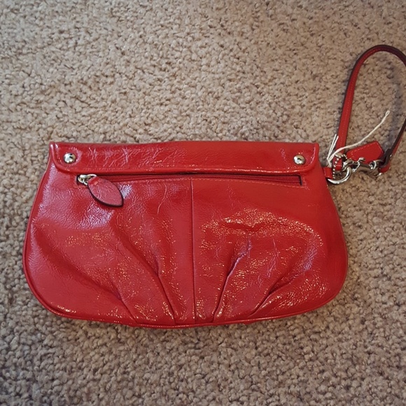 Coach - Picture 2 of 2